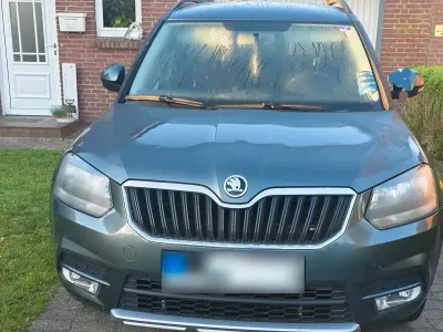 Gebraucht Skoda Yeti 120 PS (88 kW) 2015 Grau SUV