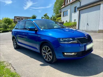 Gebraucht Skoda Rapid Drive 125 PS (91 kW) 2017 Blau Kleinwagen