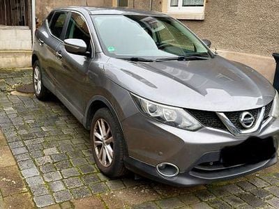 Gebraucht Nissan Qashqai Acenta 116 PS (85 kW) 2014 Grau SUV