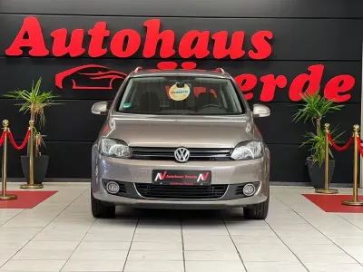 Gebraucht VW Golf VII Highline 122 PS (89 kW) 2013 Braun Limousine