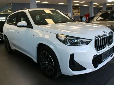 Gebraucht BMW X1 M Sport 150 PS (110 kW) 2023 Alpinweiß uni SUV