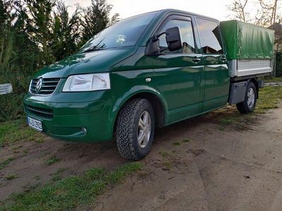Usata VW T5 131 CV (96 kW) 2009 Verde Furgone