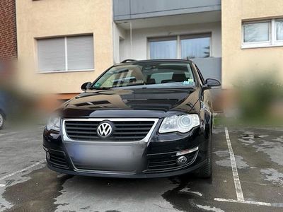 Gebraucht VW Passat 105 PS (77 kW) 2010 Schwarz Kombi