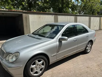 Gebraucht Mercedes C240 170 PS (125 kW) 2001 Limousine