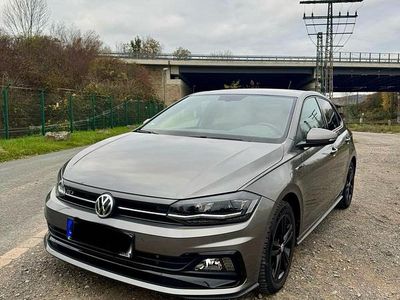 Grau Gebraucht 2019 VW Polo R-line Kleinwagen | 15.850 € (Fairer Preis)