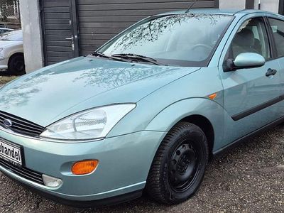Gebraucht Ford Focus Ghia 101 PS (74 kW) 1999 Blau Limousine