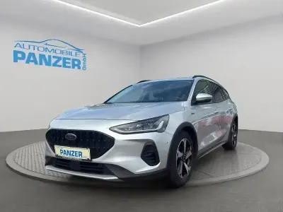 Gebraucht Ford Focus Active 116 PS (85 kW) 2023 Silber Limousine