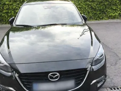Gebraucht Mazda 3 Exclusive-Line 120 PS (88 kW) 2018 Schwarz Limousine