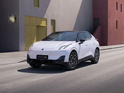 Gebraucht Lynk & Co 02 200 kW (272 PS) 2025 Weiss SUV