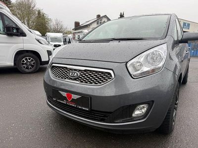 Gebraucht Kia Venga 128 PS (94 kW) 2010 Grau Kleinwagen