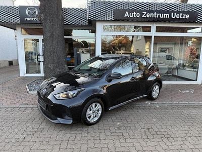 Schwarz Neu 2025 Mazda 2 Center-Line Limousine | 20.970 € (Fairer Preis)
