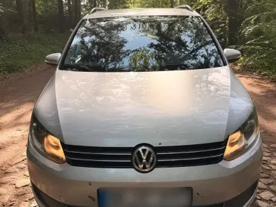 Gebraucht VW Touran 140 PS (102 kW) 2011 Grau Van / Kleinbus