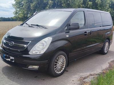 Hyundai H-1