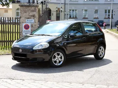 Gebraucht Fiat Grande Punto Dynamic 77 PS (56 kW) 2008 Schwarz Kleinwagen