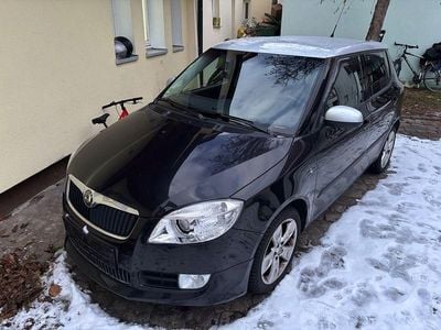 Schwarz Gebraucht 2009 Skoda Fabia SportLine Limousine | 3.499 € (Guter Preis)
