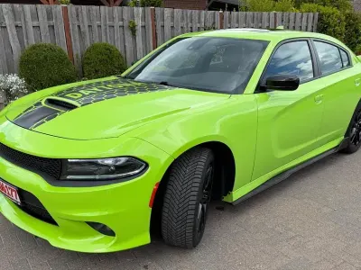 Gebraucht Dodge Charger 300 PS (220 kW) 2024 Grün Kleinwagen