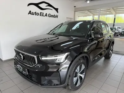 Usado Volvo XC40 211 HP (155 kW) 2022 Preto SUV