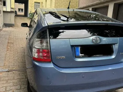 Gebraucht Toyota Prius Sol 113 PS (83 kW) 2005 Blau Kleinwagen