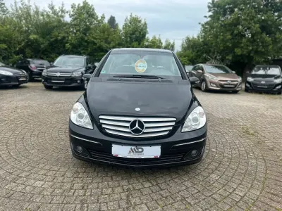 Gebraucht Mercedes B200 136 PS (100 kW) 2007 Schwarz Van / Kleinbus