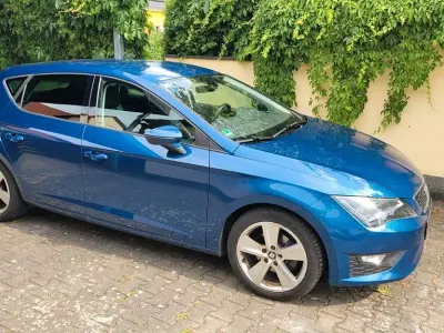Gebraucht Seat Leon FR 150 PS (110 kW) 2016 Blau Limousine