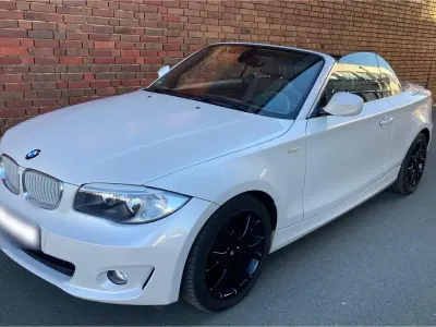Gebraucht BMW 118 Lifestyle 143 PS (105 kW) 2014 Andere farben Kleinwagen