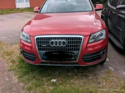 Gebraucht Audi Q5 179 PS (131 kW) 2010 Rot SUV