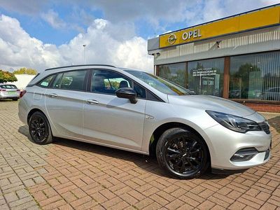 Silber Gebraucht 2020 Opel Astra Edition Kombi | 13.490 € (Etwas zu teuer)