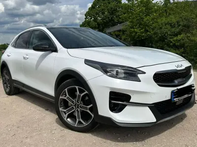 Używany Kia XCeed Platinum Edition 204 KM (150 kW) 2021 Biały SUV