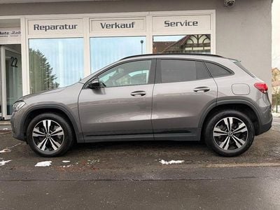 Gebraucht Mercedes GLA220 Night 190 PS (139 kW) 2023 Grau SUV
