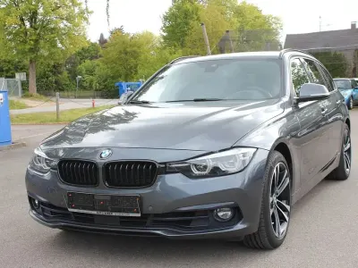 Gebraucht BMW 330 Sport Line 258 PS (189 kW) 2018 Grau Kombi