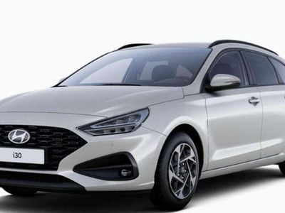 Gebraucht Hyundai i30 Style 97 PS (71 kW) 2024 Shimmering silber Kombi
