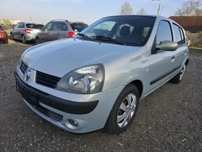 Brugt Renault Clio II 98 HK (72 kW) 2004 Sølv Sedan
