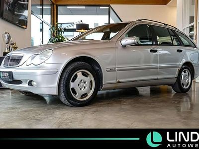 Gebraucht Mercedes C180 Classic 143 PS (105 kW) 2003 Brillantsilber  metalliclack Kombi