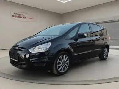 Gebraucht Ford S-MAX Trend 140 PS (102 kW) 2013 Schwarz Van / Kleinbus