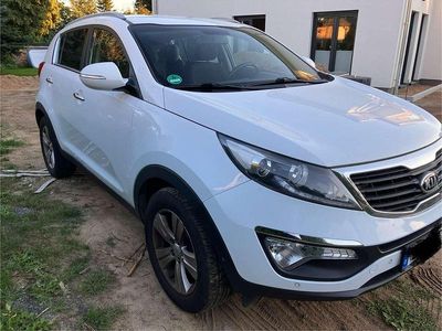 Używany Kia Sportage FIFA World Cup Edition 135 KM (99 kW) 2014 Biały SUV