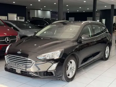 Gebraucht Ford Focus 120 PS (88 kW) 2020 Schwarz Kombi