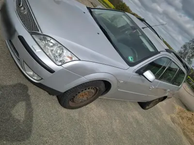Używany Ford Mondeo 170 KM (125 kW) 2003 Srebrny Kombi