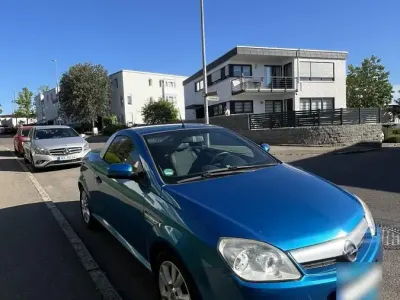 Gebraucht Opel Tigra 125 PS (91 kW) 2006 Blau Cabrio