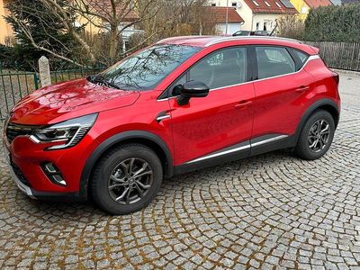 Gebraucht Renault Captur Intens 131 PS (96 kW) 2020 Rot SUV
