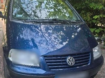 VW Sharan