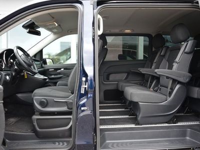 Mercedes V250