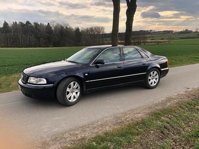Gebraucht Audi A8 260 PS (191 kW) 1999 Blau Limousine