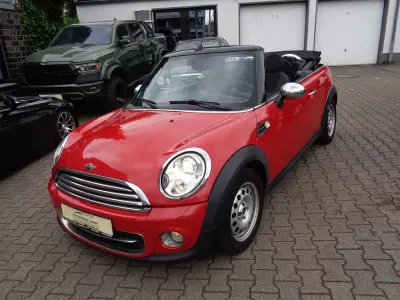 Gebraucht Mini Cooper Cabriolet 111 PS (81 kW) 2012 Rot Cabrio