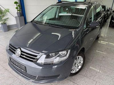 Gebraucht VW Sharan 150 PS (110 kW) 2017 Grau Van / Kleinbus