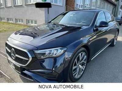 Gebraucht Mercedes E300 Advanced 197 PS (144 kW) 2024 Blau Limousine