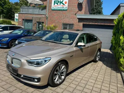 Gebraucht BMW 530 Sport Line 258 PS (189 kW) 2014 Grau Limousine