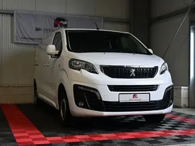Gebraucht Peugeot Expert Premium 150 PS (110 kW) 2021 Blanc banquise Van