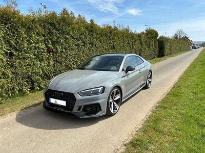 Usado Audi RS5 Sport 450 HP (330 kW) 2017 Cinzento Coupé
