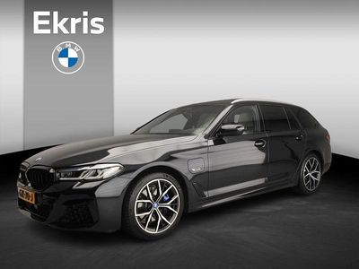 Gebraucht BMW 530e M Sport 292 PS (214 kW) 2024 Schwarz Kombi