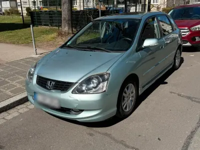 Gebraucht Honda Civic 120 PS (88 kW) 2004 Grün Limousine